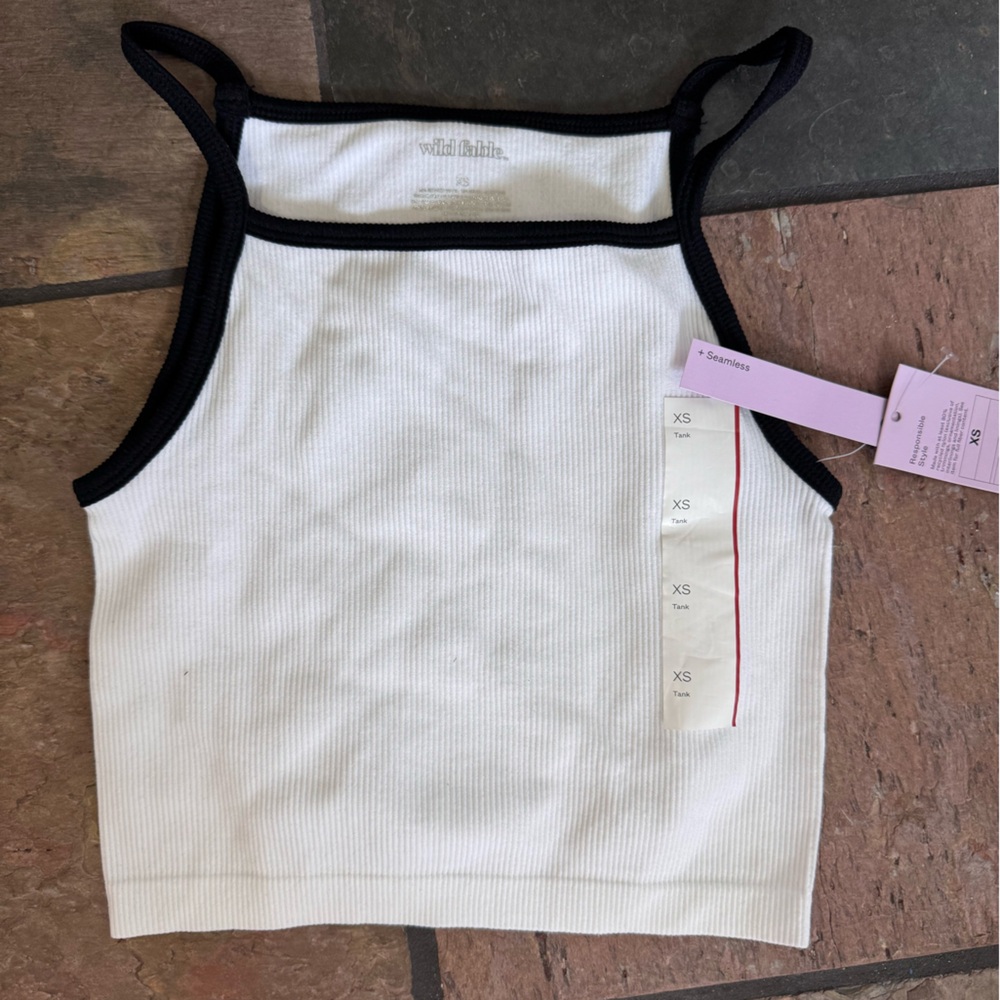 High neck tank